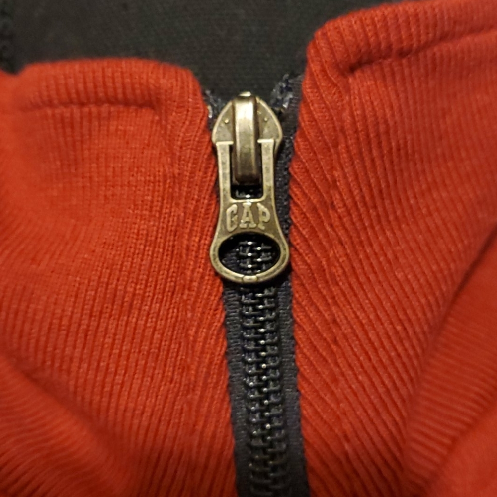 Gap red and black jacket Size M - Picture 4 of 7